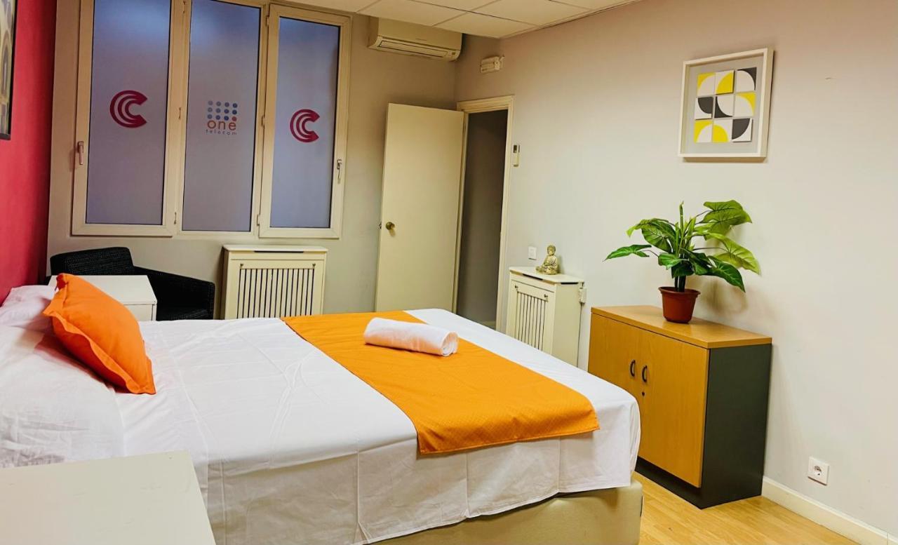 Punta Me Beautiful Apartments In Madrid Downtown Ngoại thất bức ảnh